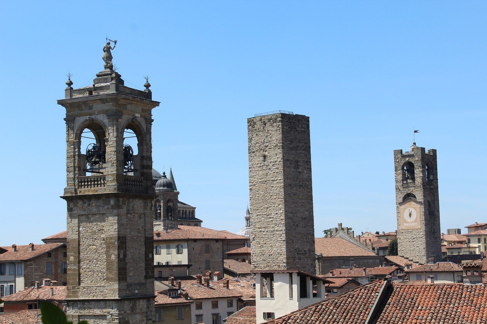 Car rental at Bergamo Airport