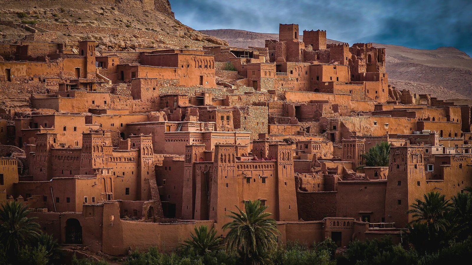 在Morocco\n租车