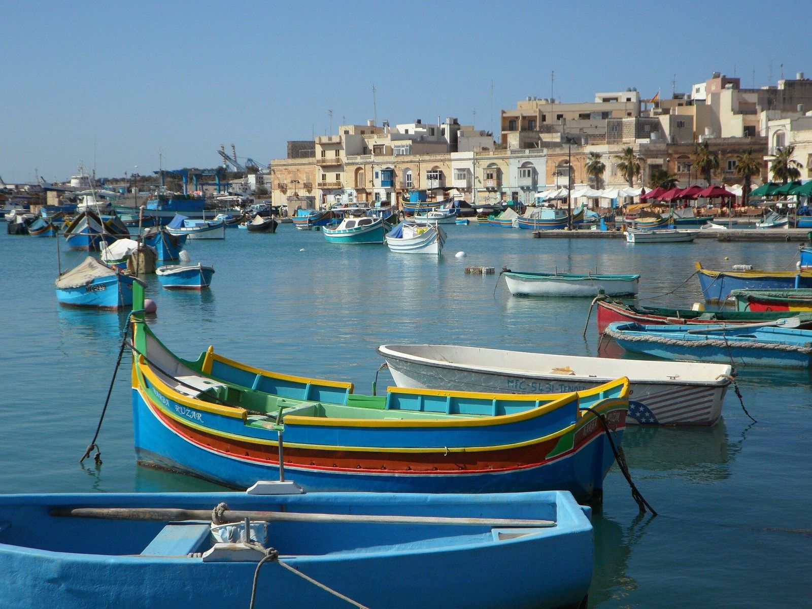 在Malta\n租车